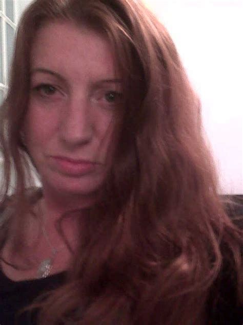pamalllar 51 from walsall is a mature woman looking for
