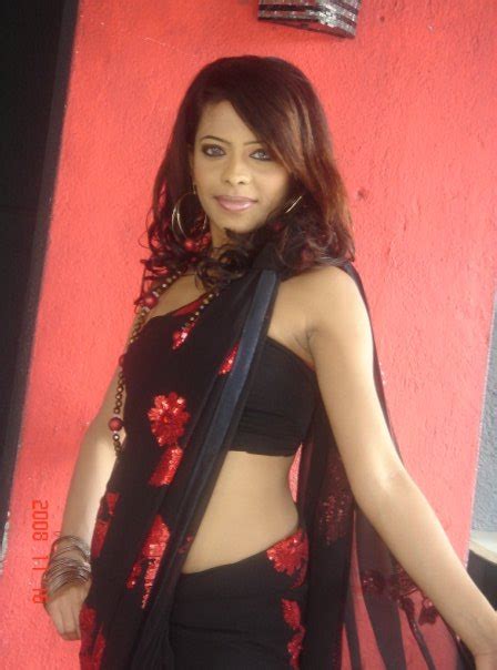 Sri Lankan Hot Actress Photos Menaka Maduwanthi Hot Sexy