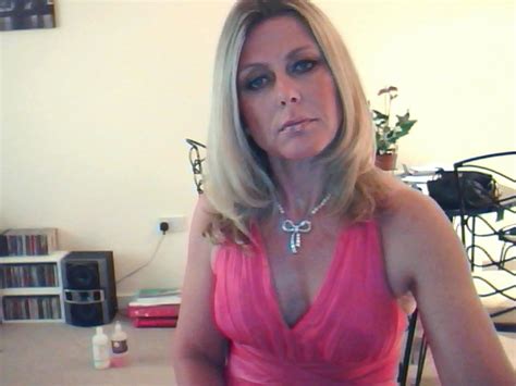 sexyblonde65 51 from marlow is a local milf looking for a sex date