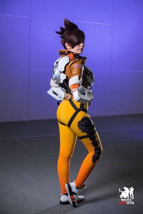 Tracer S Chronal Accelerator Overwatch Game Blizzard
