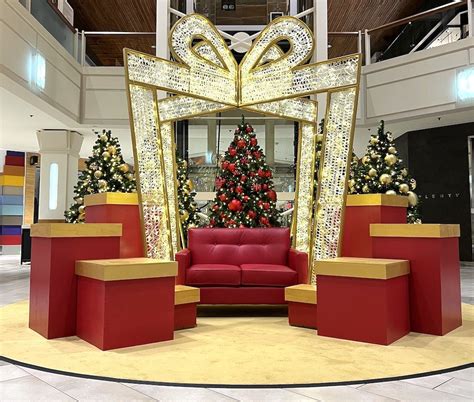 christmas mall display greenscape design decor