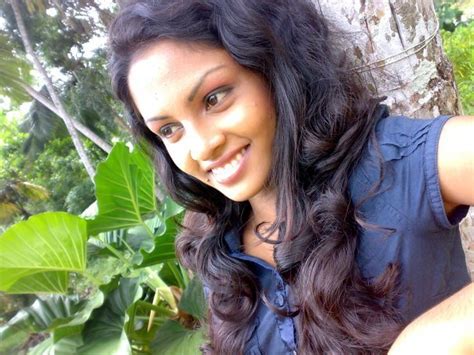 Srilanka Hot Sexy Actress Actors And Models Photos Sada
