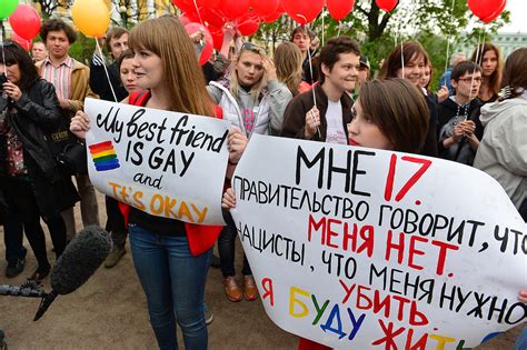 russia bans popular lgbt website for propaganda of