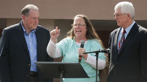 Man Denied A Marriage License By Kim Davis Is Now Running For Her Job