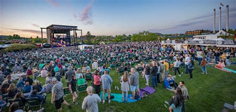 spend  summer   stars  hayden homes amphitheater cascade