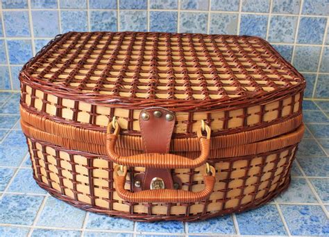complete vintage wicker picnic basket  set dinnerware boho basket