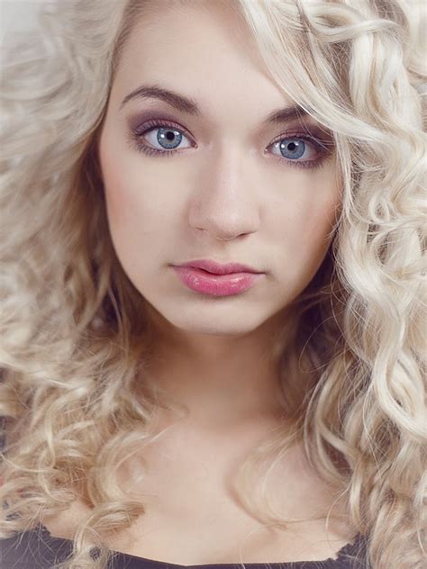 face portrait blond · free photo on pixabay
