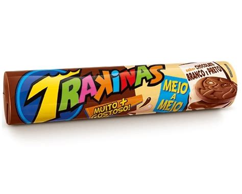 Biscoito Trakinas Recheado Meio Meio Chocolate Chocolate Branco 136g