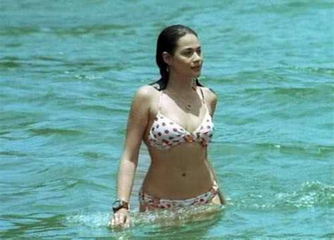 Bea Alonzo Dazzling Drama Princess Bea Alonzo Filipina Beauty Bikinis