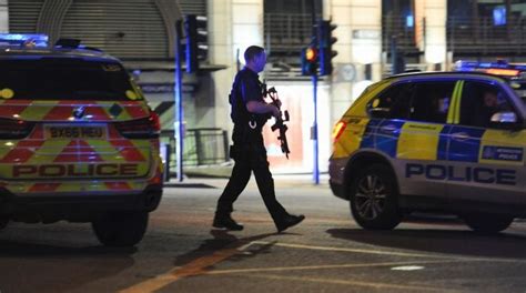Polisi Inggris Tahan Tiga Orang Terkait Serangan Teror Di