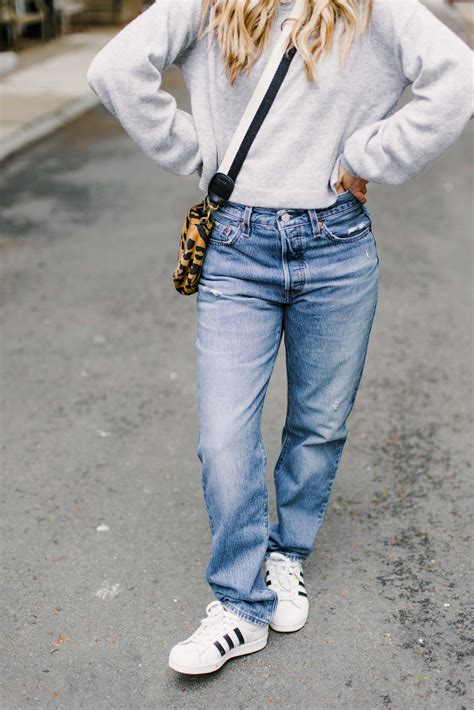 move  skinny jeans baggy jeans   trend  mom edit
