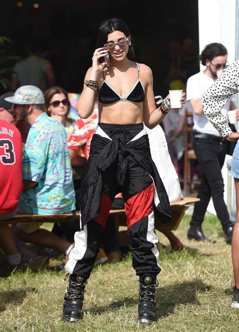 Dua Lipa Sexy 16 Photos Thefappening