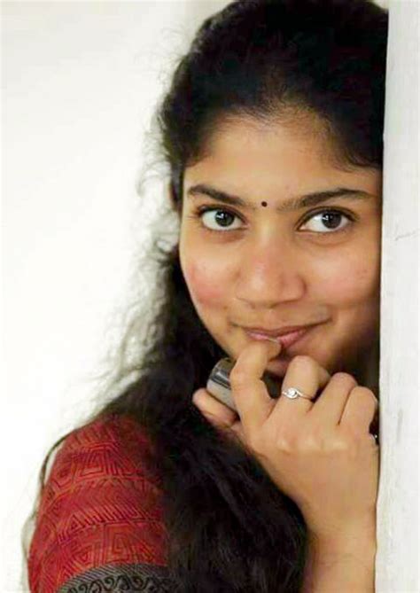 Actress Sai Pallavi Hot Photos Unseen Hd Images Wallpapers