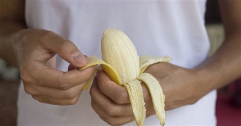 does eating bananas help with gas and bloating livestrong