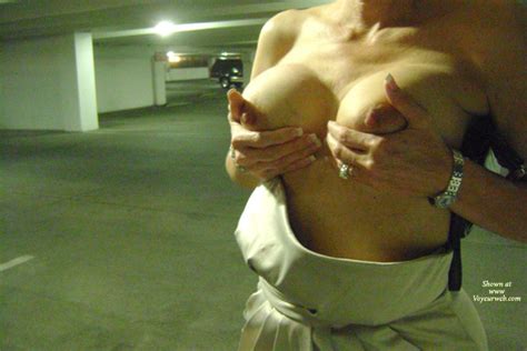 Topless Wife Sexy Wife Flashing In Public May 2010 Voyeur Web