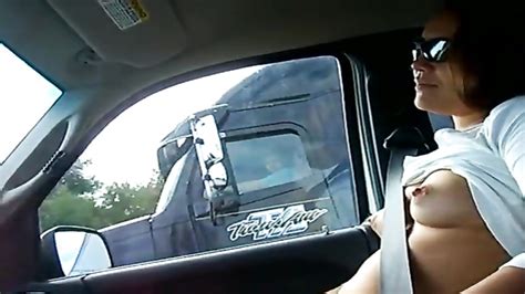 wife shows tits to truck drivers porn pics and movies