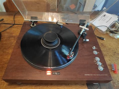 mint  box micro seiki dd   lovely turntable