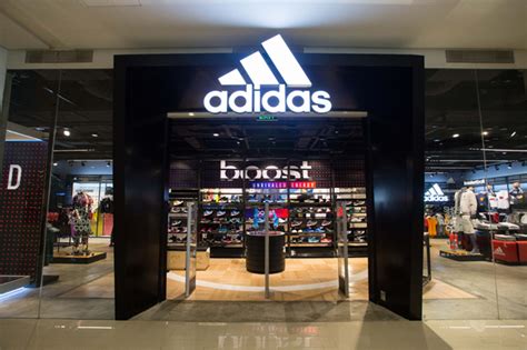 adidas launches  homecourt concept store   town center spinph