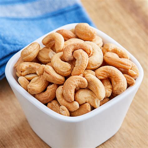 roasted unsalted cashews  lb
