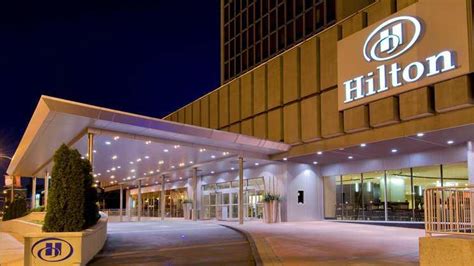 selling hilton  thoughts  market timing hilton worldwide holdings  nysehlt
