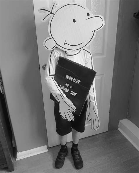 diary   wimpy kid  world book day  easy costume kids dress