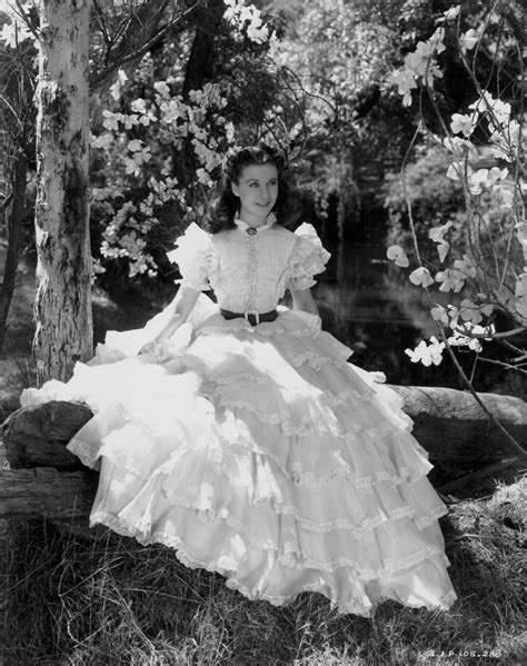 scarlett o hara s gone with the wind dress sold for 137 000 glamour