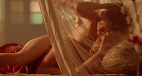 melissa leo nude in explicit sex scenes as a granny