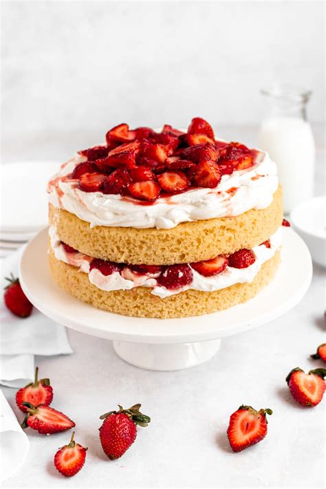 strawberry shortcake decorated cakes shelly lighting