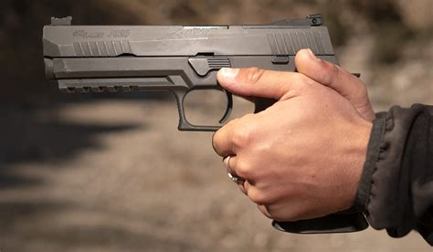 hold  handgun guide  grip gunscom