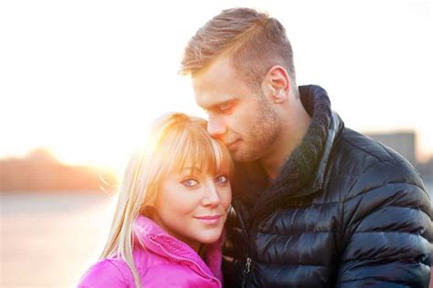 5 Ways To Make Him Go Crazy About You How To Kiss A Man