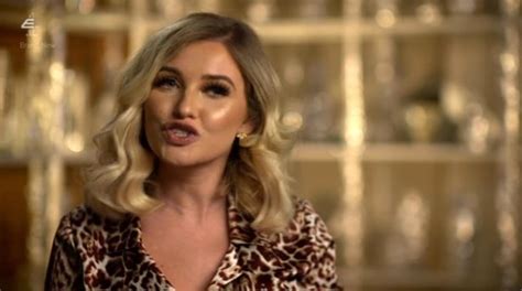 Love Island S Amy Hart Admits She Had Steamy Sex With Celebs Go Dating