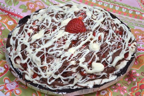 chocolate covered strawberries and cream pie mrs happy
