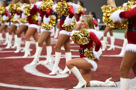 Cheerleader Takes Knee During Anthem 49ers Silent Chico Enterprise