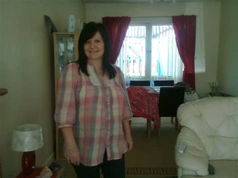 caroline 7 50 from glasgow is a local granny looking for casual sex