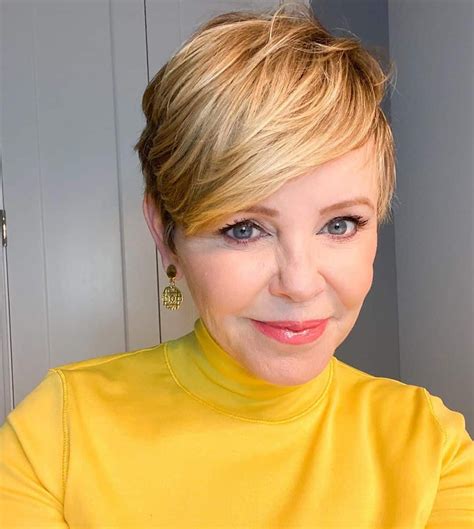 16 Best Pixie Haircuts For Older Women 2021 Trends In 2021 Haircut