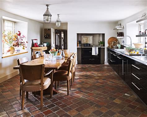 latest  kitchen flooring    kitchen