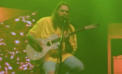 Post Malone Covering Nirvana S Iconic All Apologies At His Concert In
