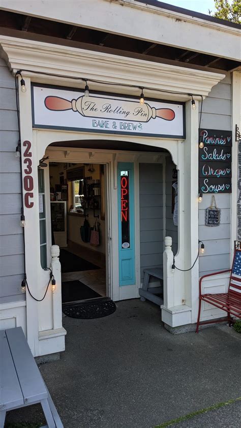 rolling pin bake and brew worth finding in old town bandon