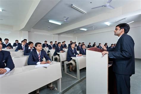 Kcc Institute Of Technology And Management [kcc] Greater Noida