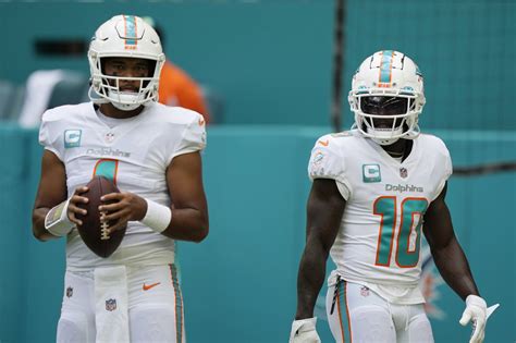 dolphins  reaping benefits  tyreek hill trade wtop news