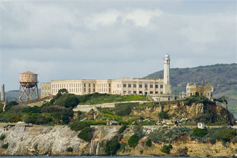 stock photo  fortified prison  alcatraz island photoeverywhere