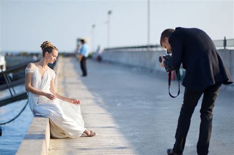 The Essential Guide To Your Wedding Photographer