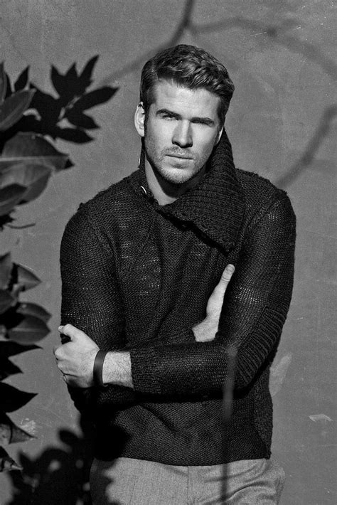 these 26 hot liam hemsworth pictures are reason to celebrate hey good looking pinterest