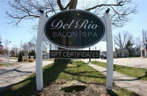 del rio salon  day spa find deals   spa wellness gift