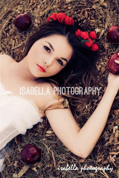 Snow White Inspired By Isabella Photography Model