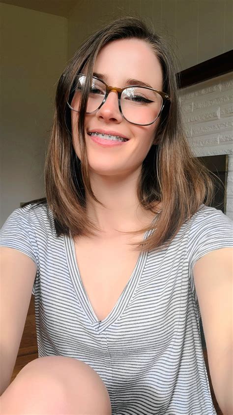 Anyone Here Like Girls With Glasses ☺️ [f28] R Selfie