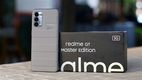 review realme gt master edition flagship   terjangkau