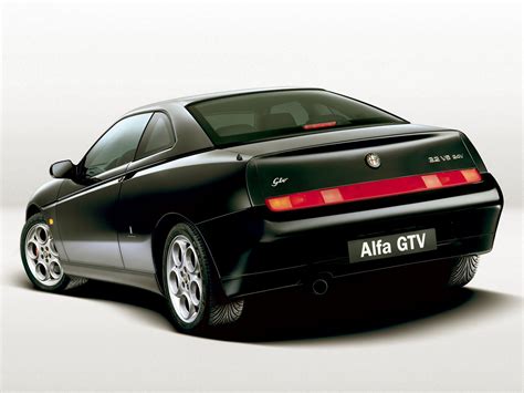 automotive  alfa romeo gtv spider