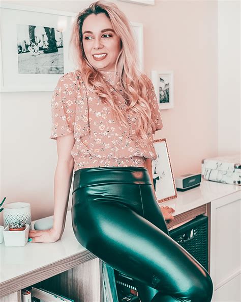 wear leather leggings luciana couto