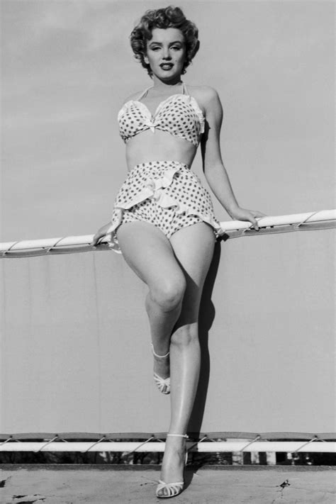 the best hourglass bodies of all time marilyn monroe